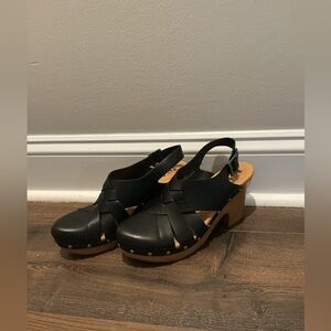 Korks Wynne Clogs Wood Black (Size 9)